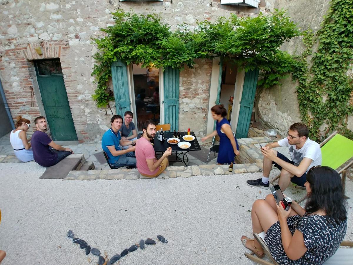 Hostel Les Cordees Liees Albi Exterior photo